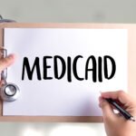 Mejorando la atención médica para beneficiarios de Medicare y Medicaid